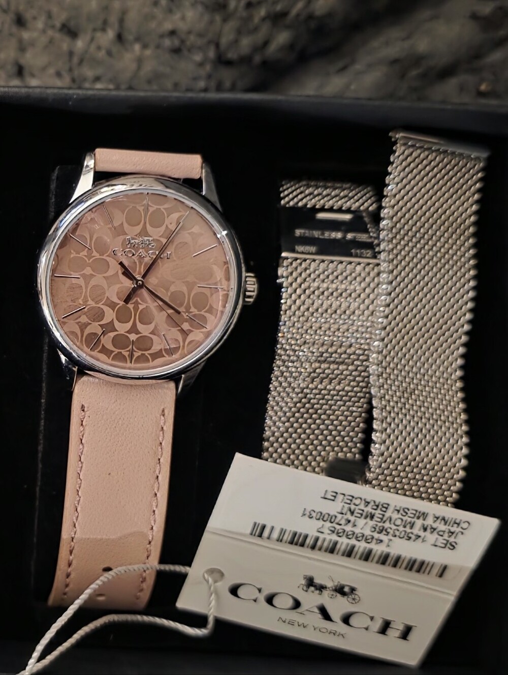 COACH Women's Coach Ruby 32mm watch featuring a signature logo dial and a pink